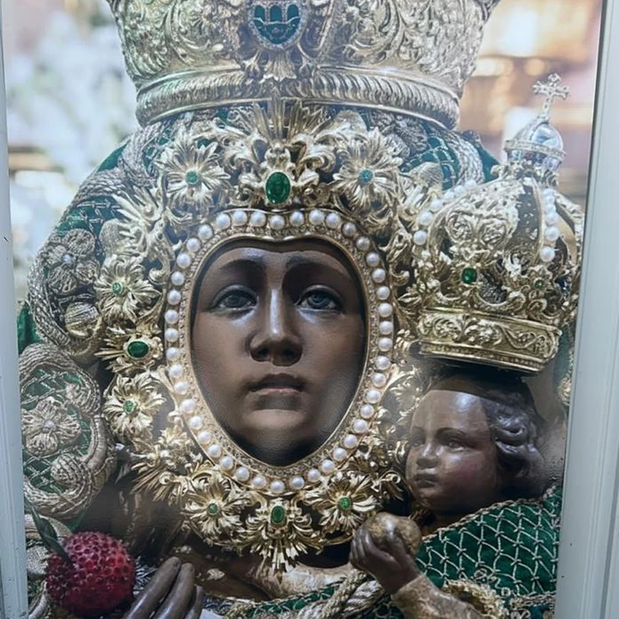Detalle de la Virgen de la Cabeza